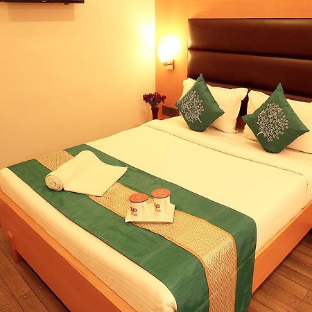 Oyo 3363 Near Sarat Bose Road Hotell Calcutta Exteriör bild